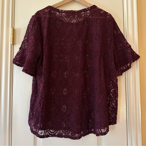 Loft Lace Shell - Picture 4 of 6